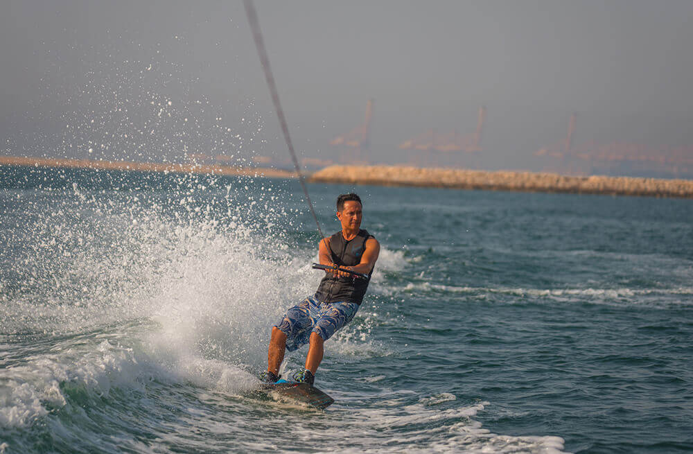 wakeboarding in Dubai